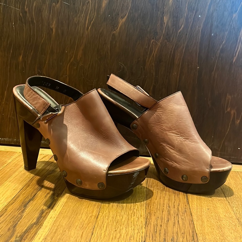 Vintage Stuart Weitzman Leather Studded Platforms